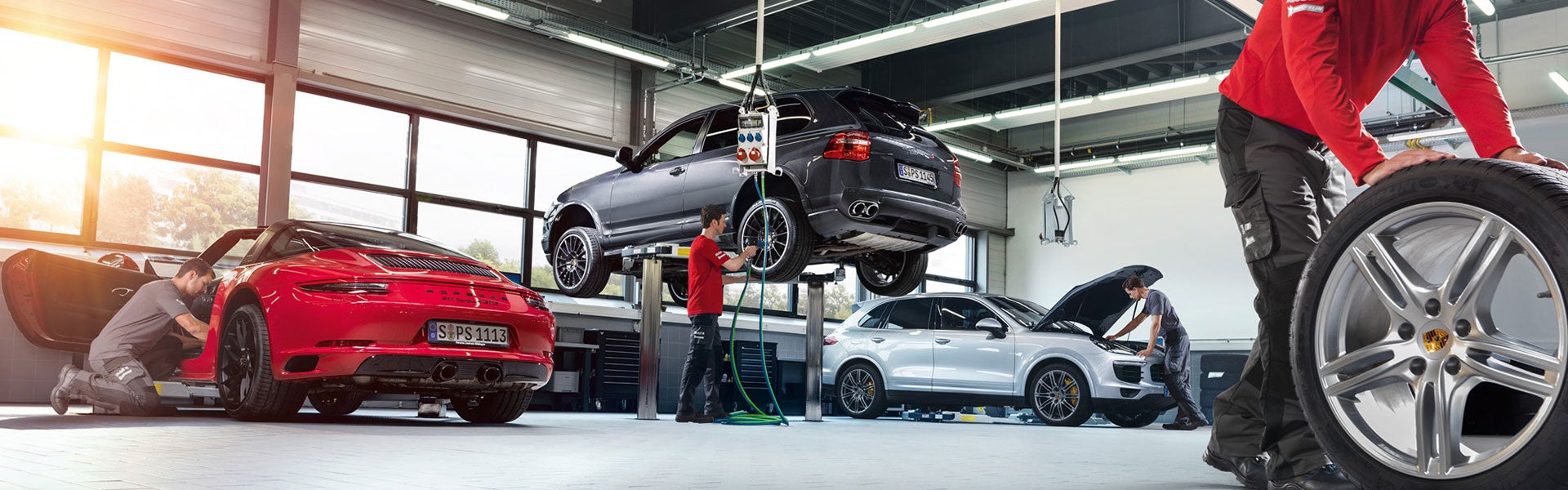 Porsche Fort Collins in Fort Collins CO