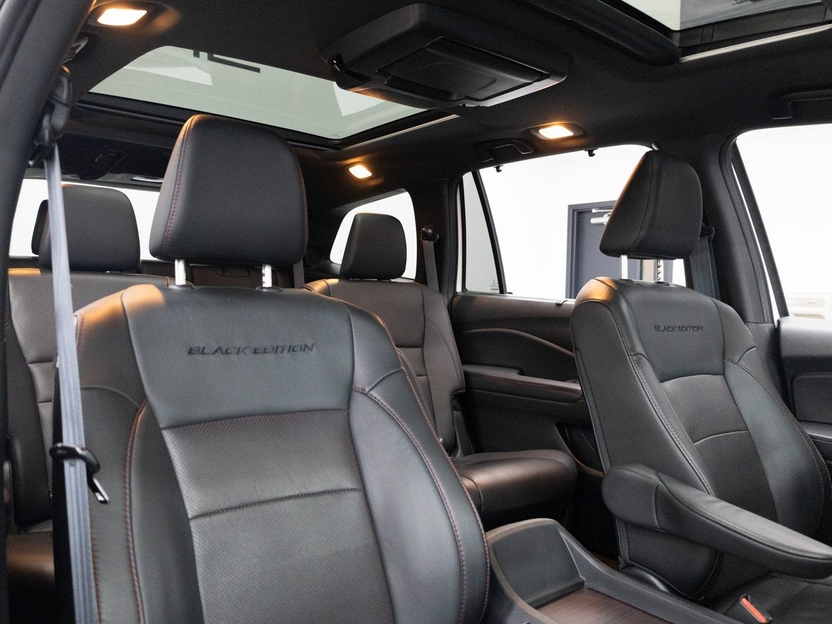 2021 Honda Pilot Black Edition
