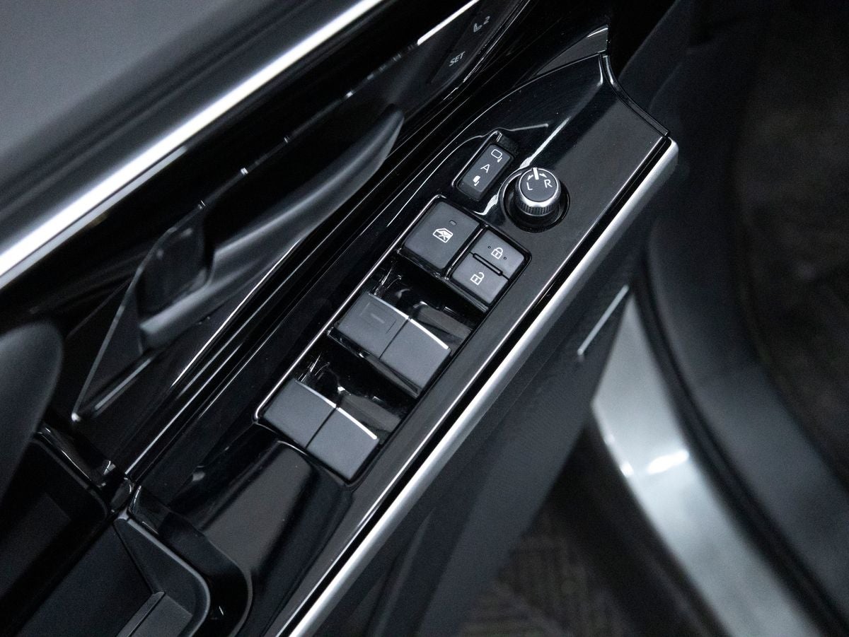 2024 Subaru Solterra Limited