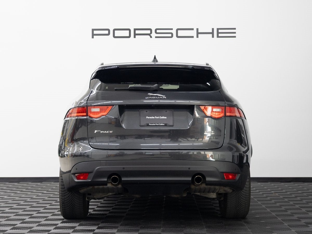 2018 Jaguar F-PACE 25t Premium