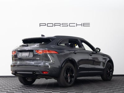 2018 Jaguar F-PACE 25t Premium