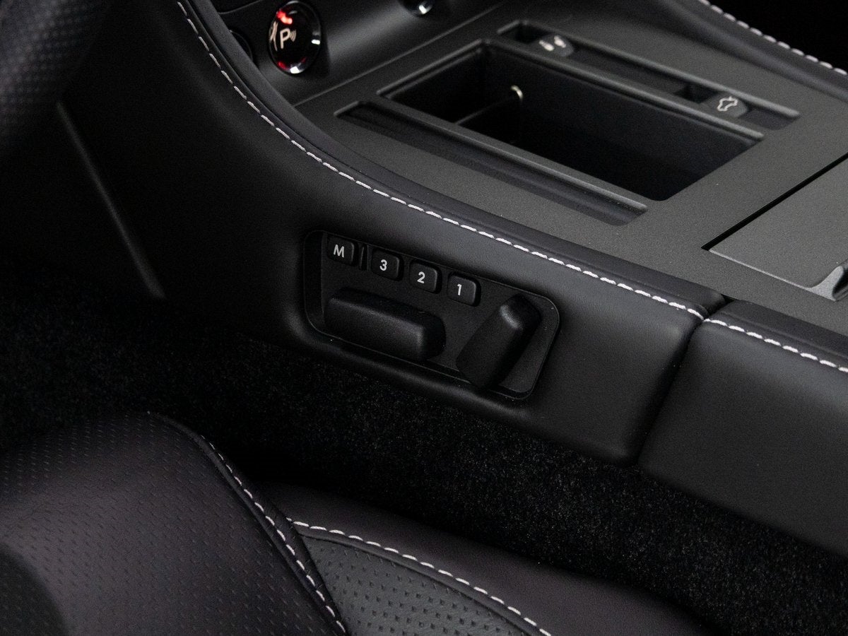 2014 Aston Martin V8 Vantage Base