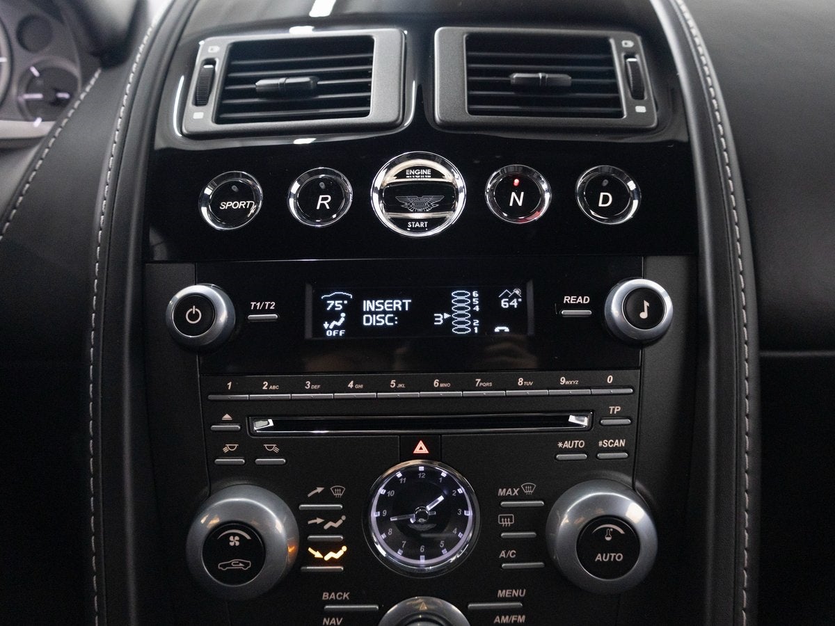 2014 Aston Martin V8 Vantage Base