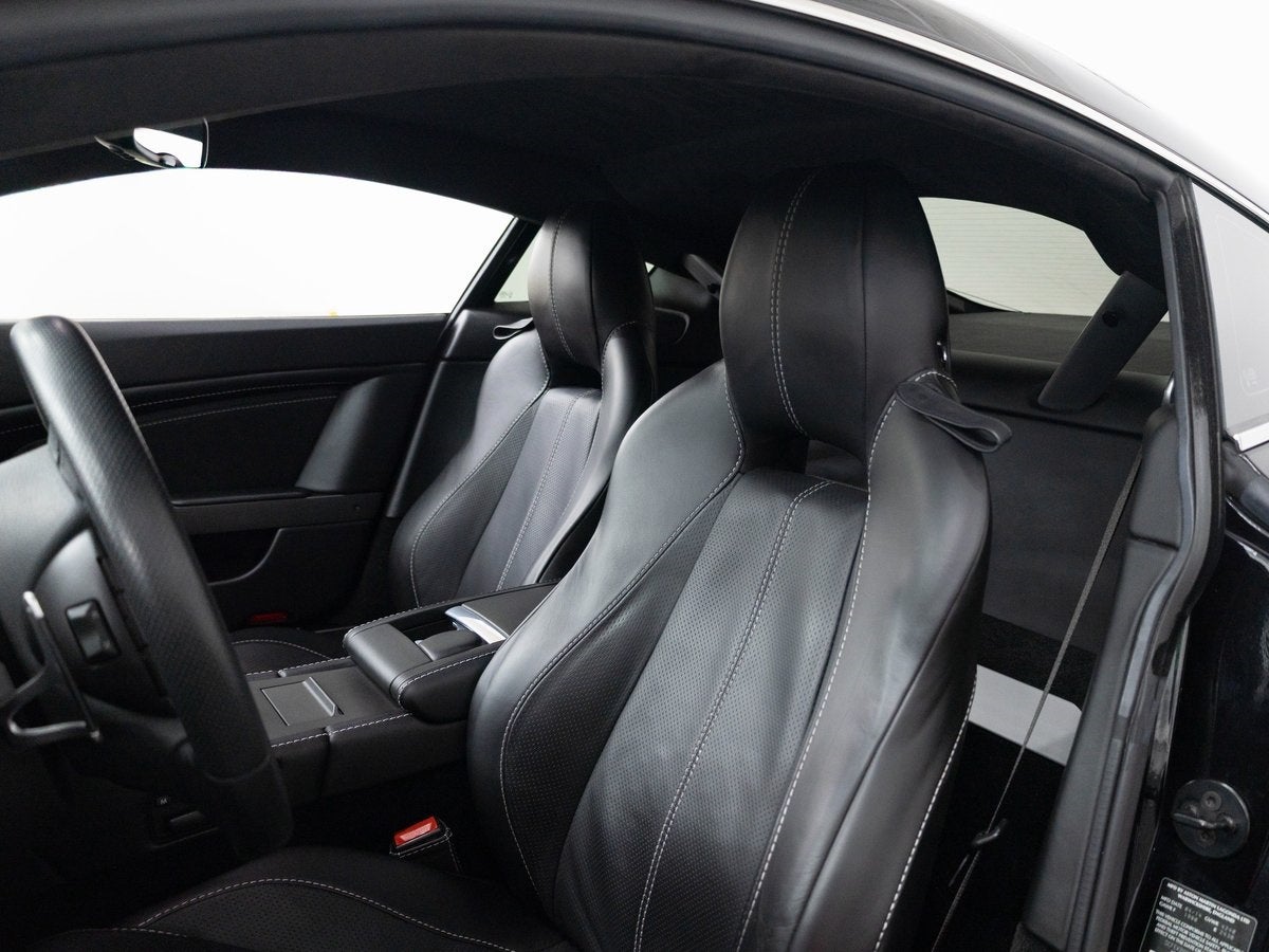 2014 Aston Martin V8 Vantage Base