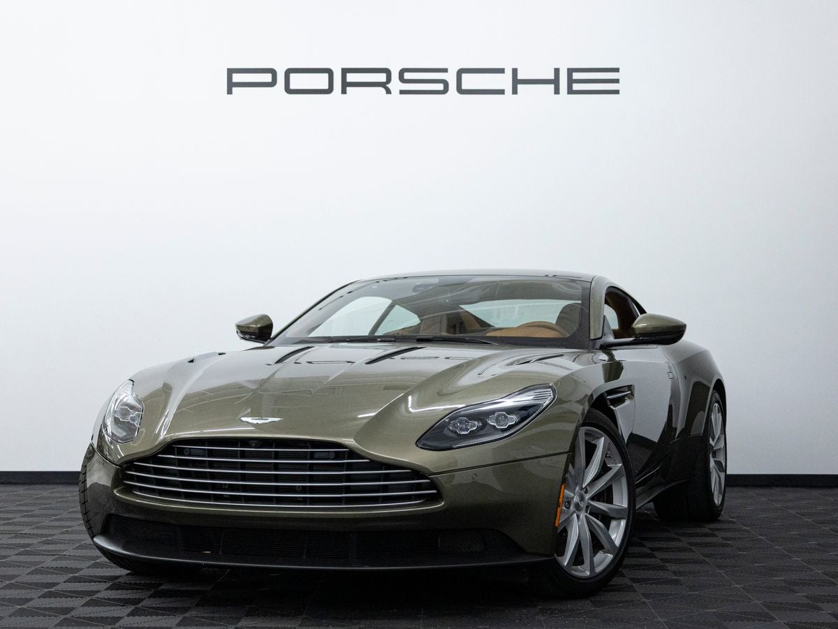 2017 Aston Martin DB11 Base