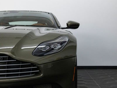2017 Aston Martin DB11 Base