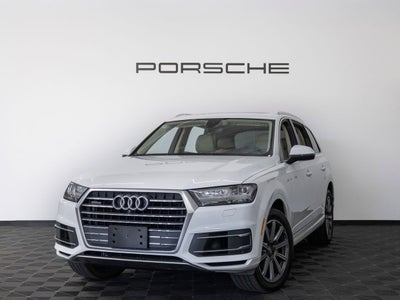 2019 Audi Q7 55 Premium Plus quattro