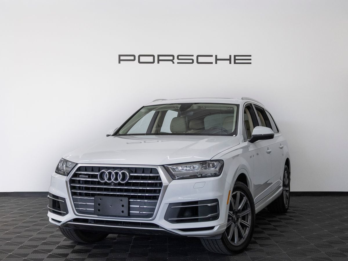 2019 Audi Q7 55 Premium Plus quattro