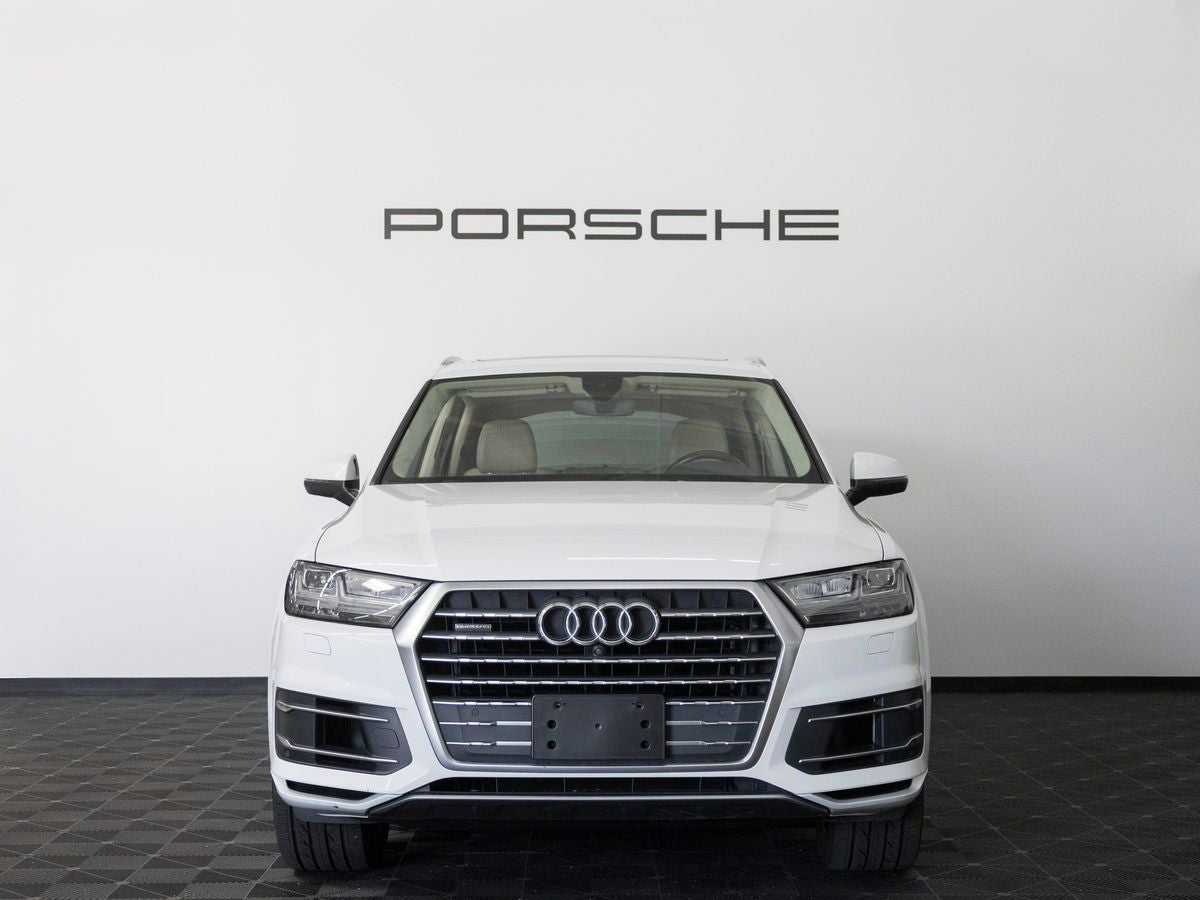 2019 Audi Q7 55 Premium Plus quattro
