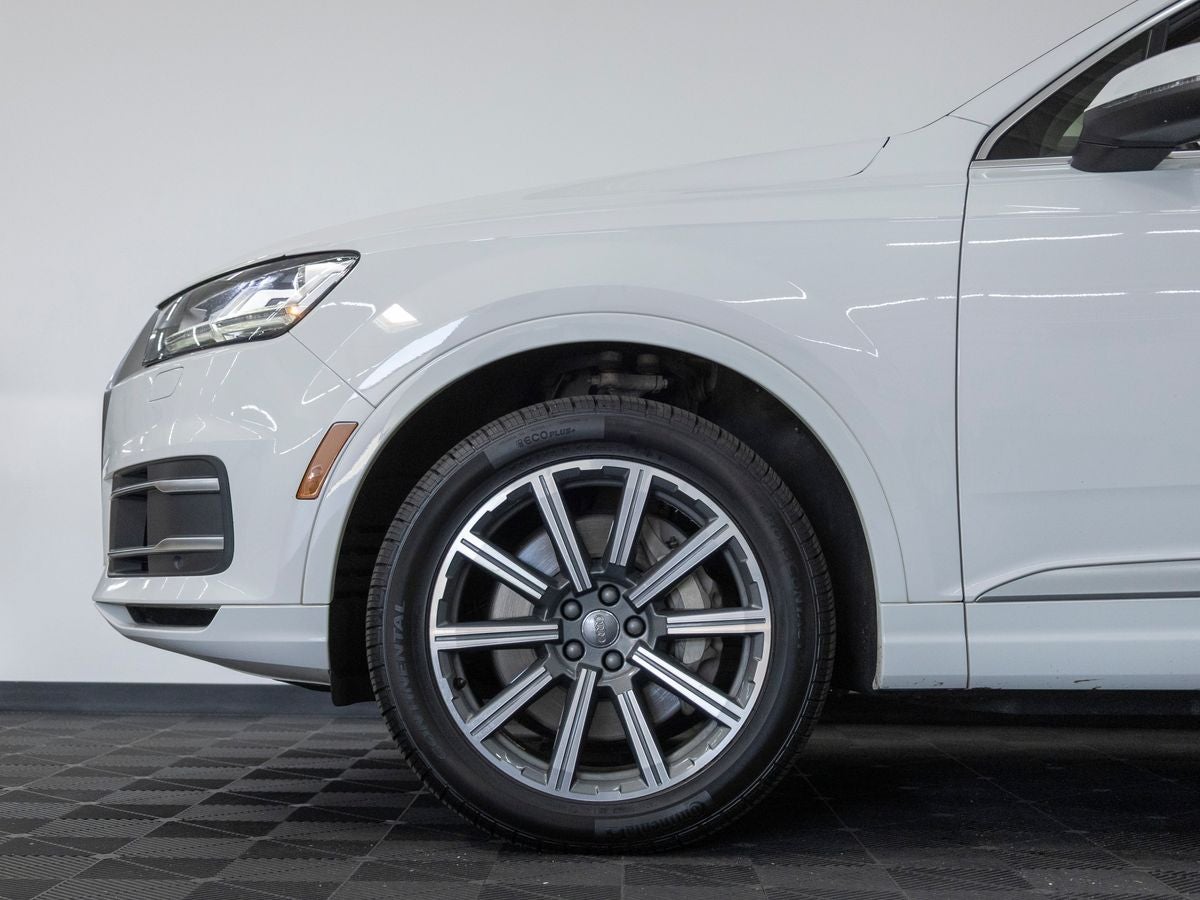2019 Audi Q7 55 Premium Plus quattro