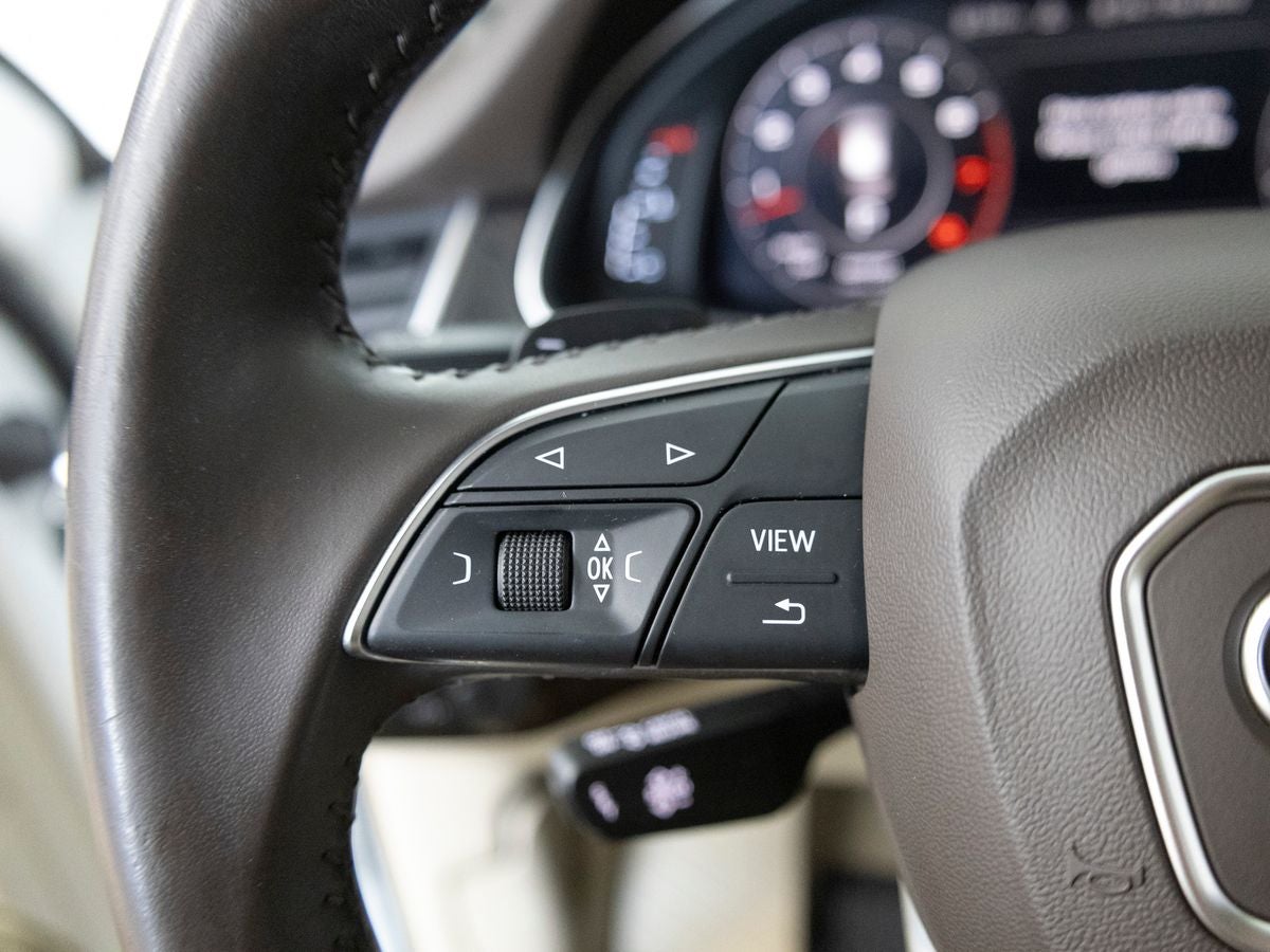 2019 Audi Q7 55 Premium Plus quattro