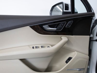 2019 Audi Q7 55 Premium Plus quattro
