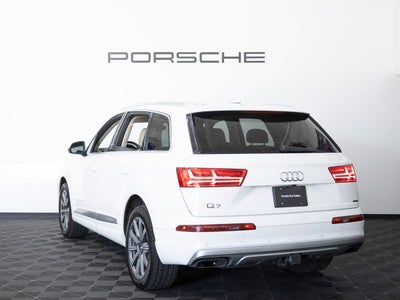 2019 Audi Q7 55 Premium Plus quattro