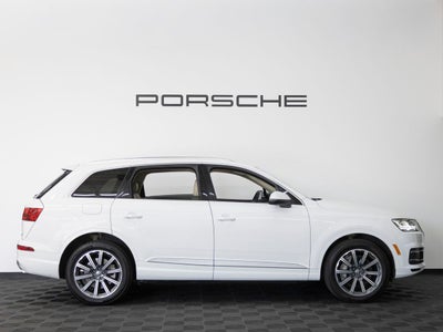 2019 Audi Q7 55 Premium Plus quattro