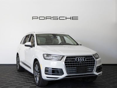 2019 Audi Q7 55 Premium Plus quattro