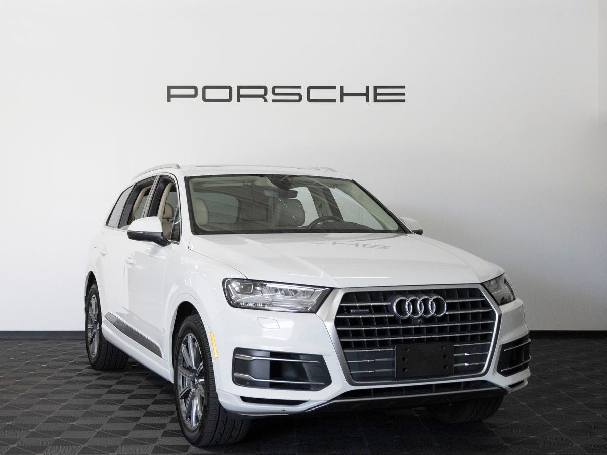 2019 Audi Q7 55 Premium Plus quattro