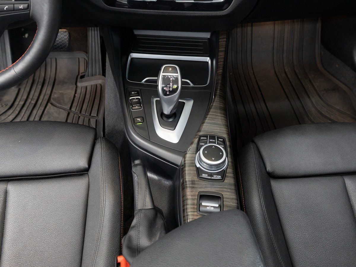 2021 BMW 2 Series 230i xDrive