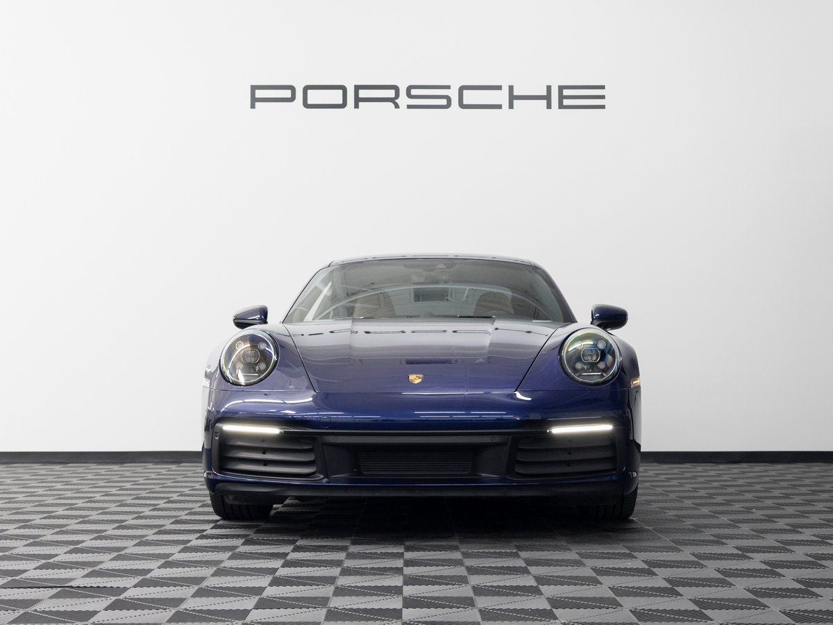 2022 Porsche 911 Carrera