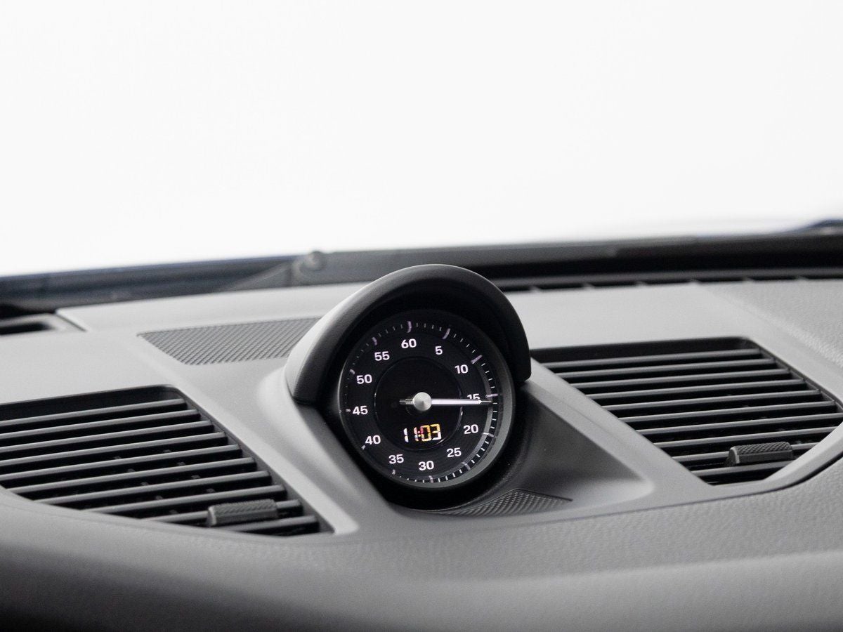 2022 Porsche 911 Carrera