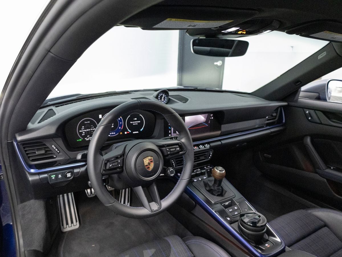 2025 Porsche 911 911 Carrera T