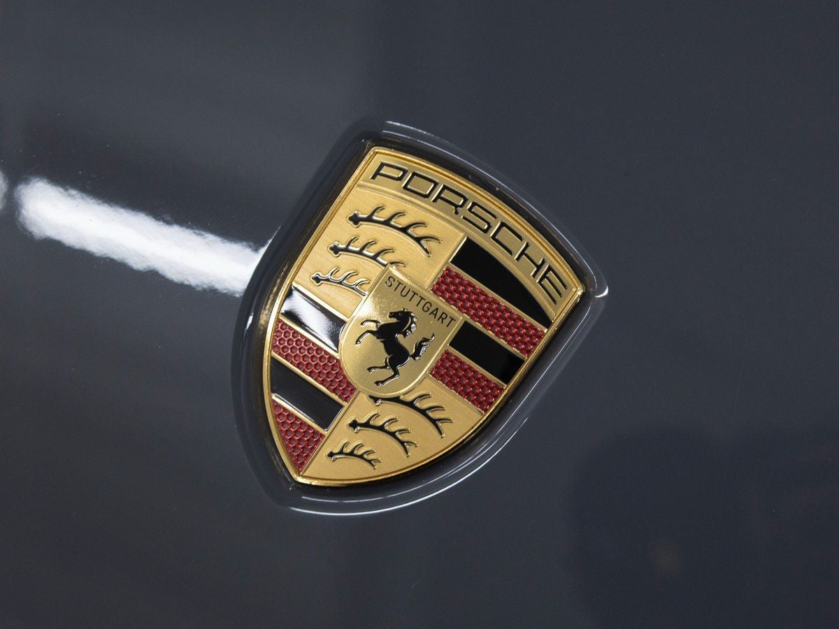 2025 Porsche 911 Carrera