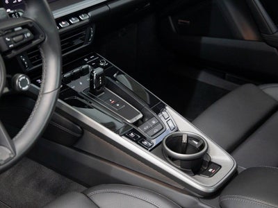 2025 Porsche 911 Carrera