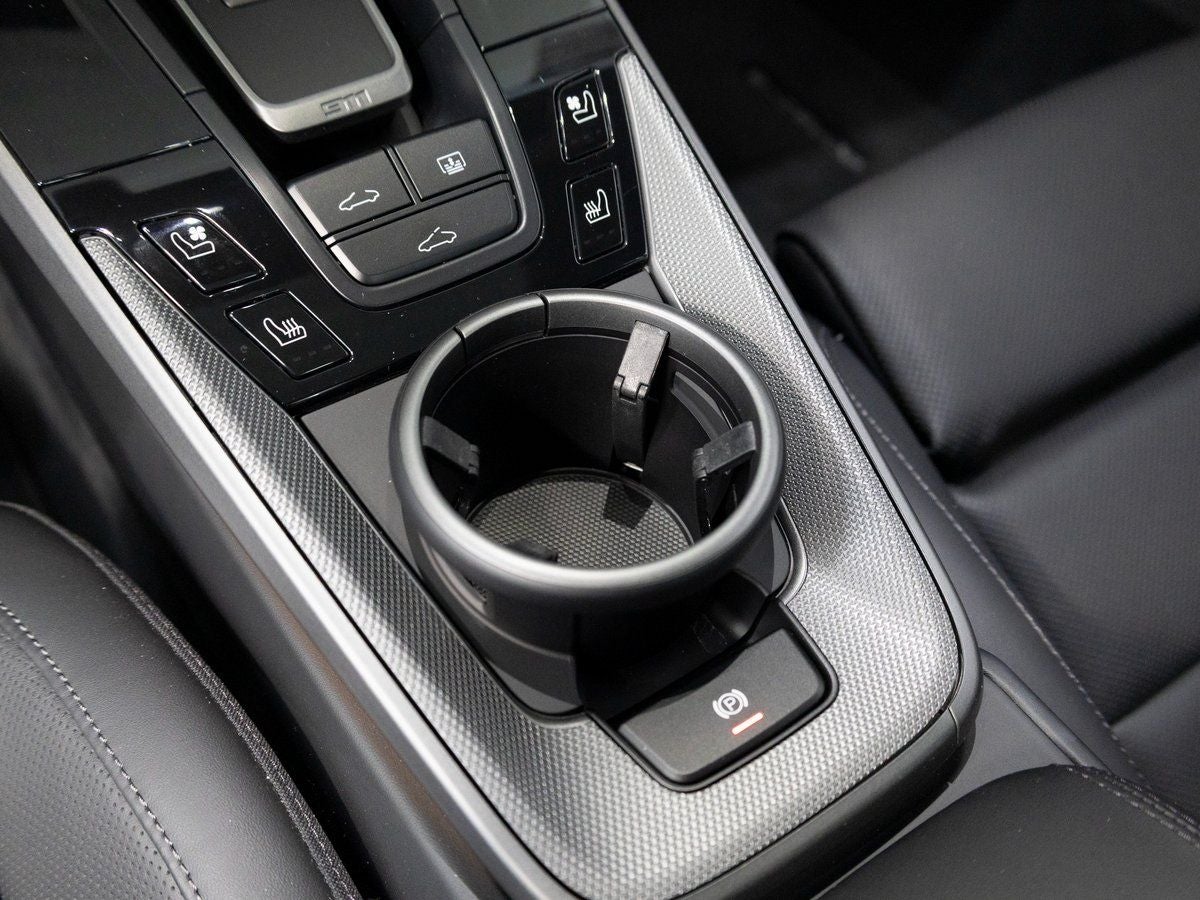 2025 Porsche 911 Carrera