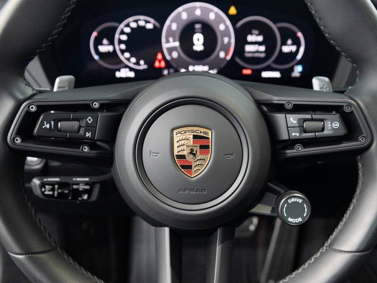 2025 Porsche 911 Carrera