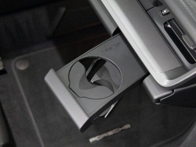 2025 Porsche 911 Carrera