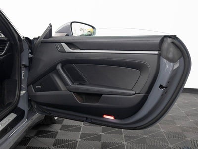 2025 Porsche 911 Carrera