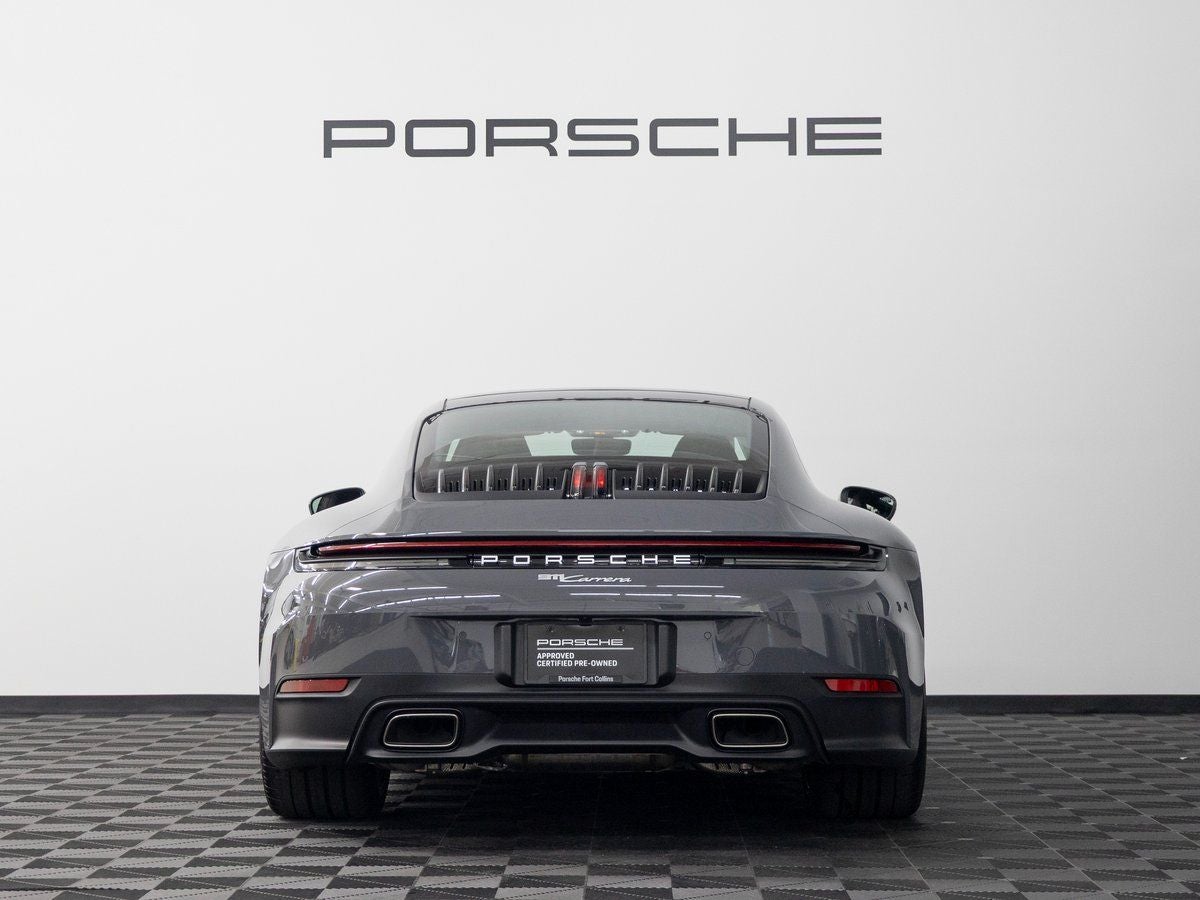 2025 Porsche 911 Carrera