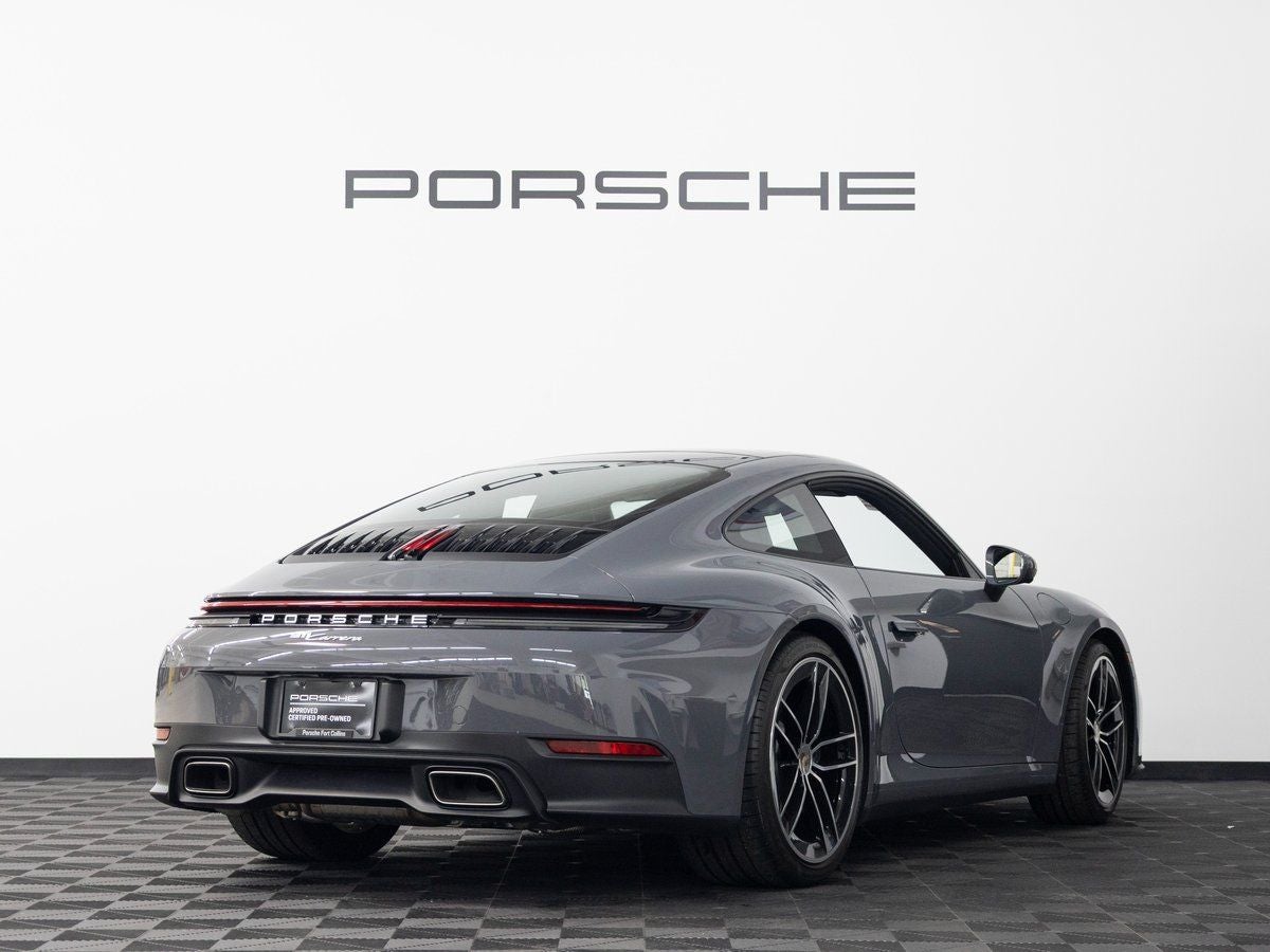 2025 Porsche 911 Carrera