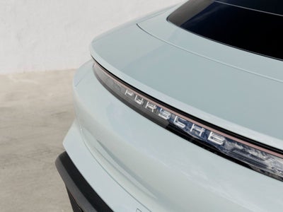 2025 Porsche Taycan 4
