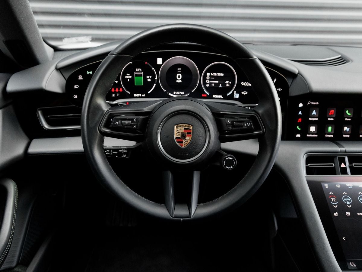 2025 Porsche Taycan 4