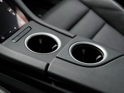 2025 Porsche Taycan 4