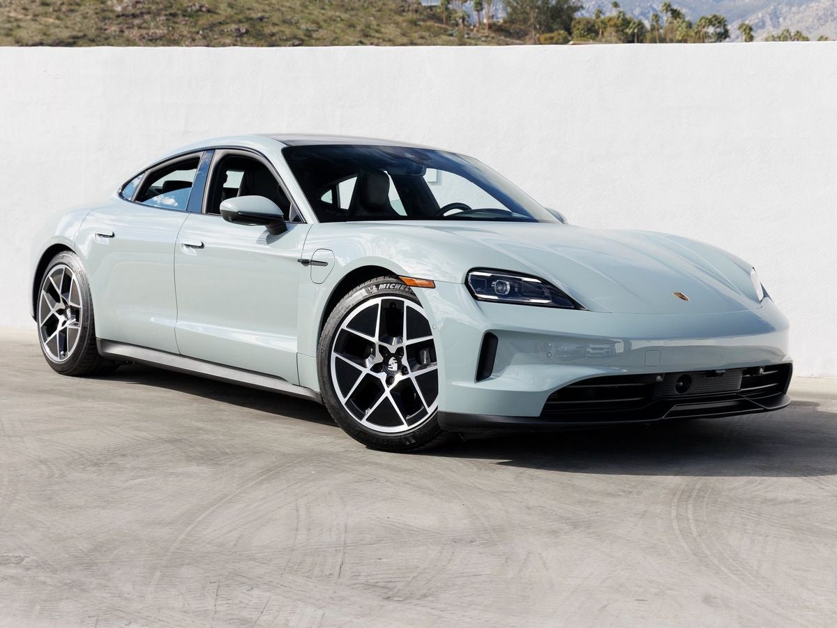 2025 Porsche Taycan 4