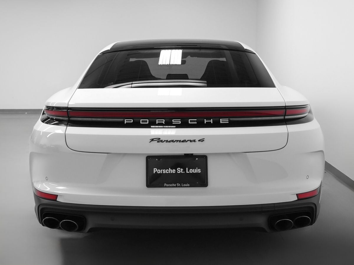 2025 Porsche Panamera Panamera 4