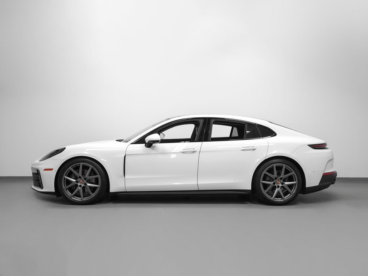 2025 Porsche Panamera Panamera 4