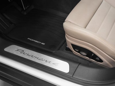 2025 Porsche Panamera Panamera 4