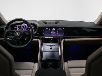 2025 Porsche Panamera Panamera 4