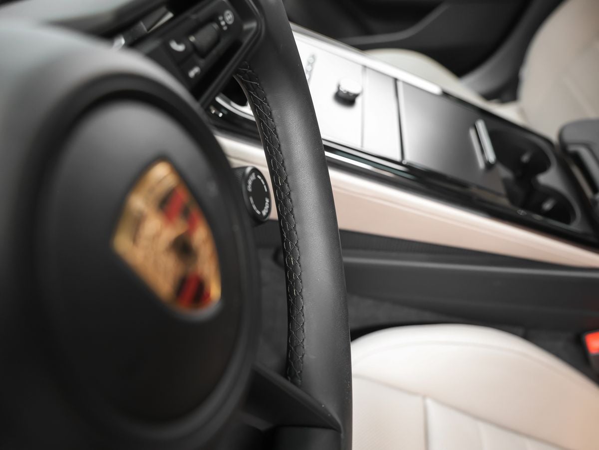 2025 Porsche Panamera Panamera 4