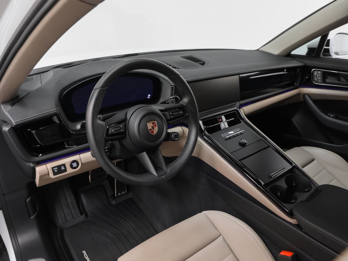 2025 Porsche Panamera Panamera 4