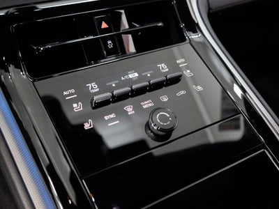 2026 Porsche Panamera 4