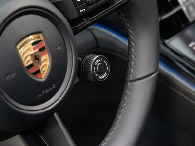 2026 Porsche Panamera 4