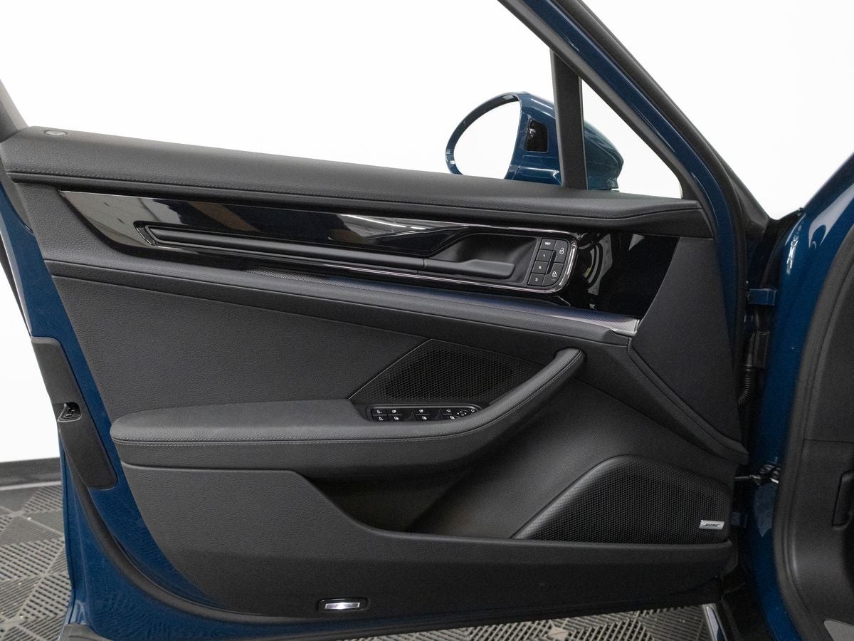 2026 Porsche Panamera Panamera 4
