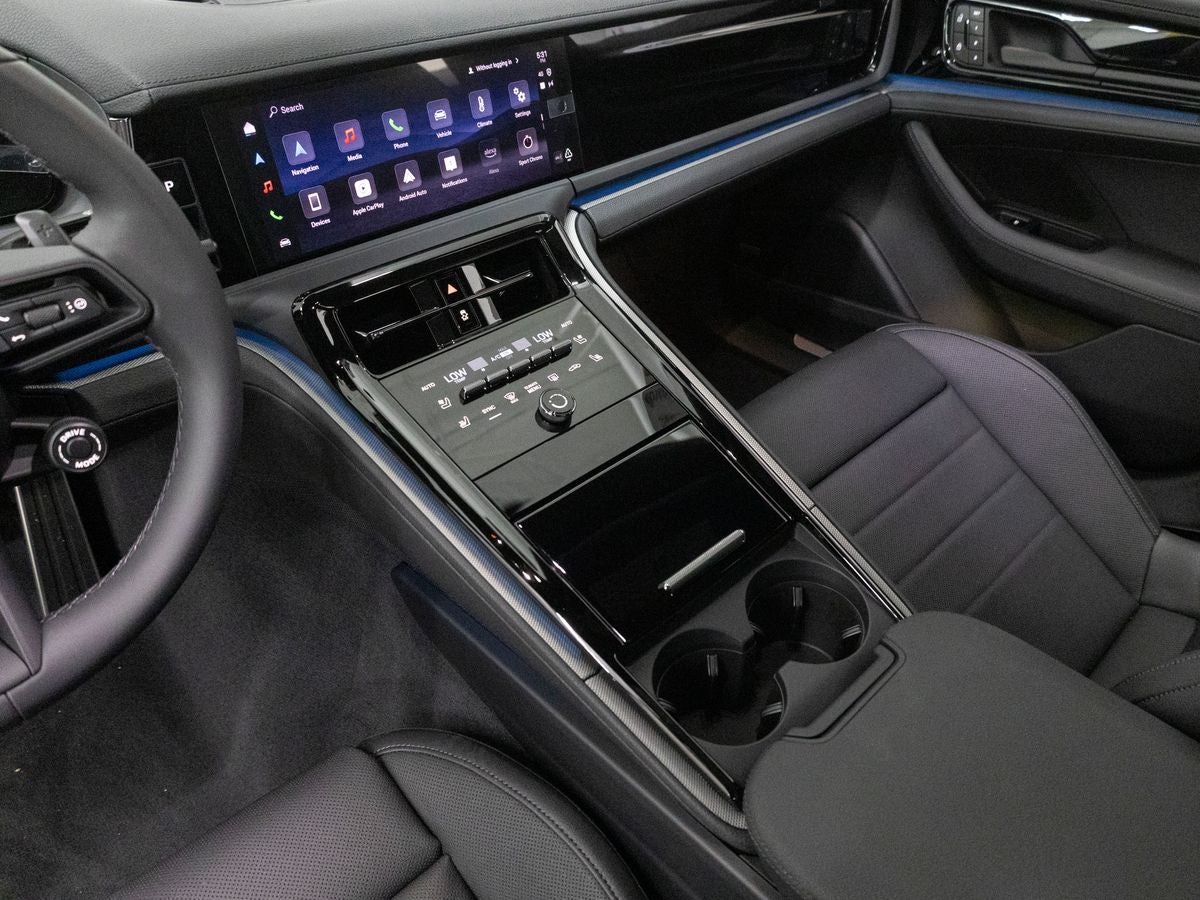 2026 Porsche Panamera Panamera 4