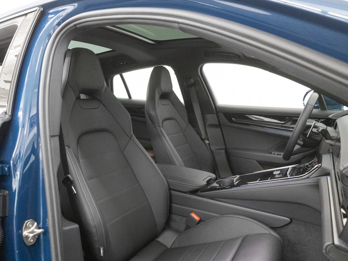 2026 Porsche Panamera Panamera 4