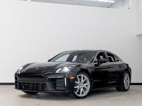 2025 Porsche Panamera 4