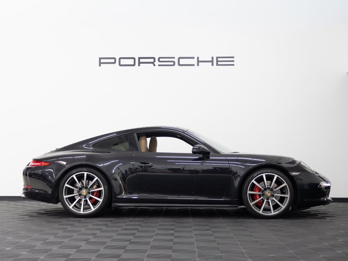 2013 Porsche 911 Carrera 4S