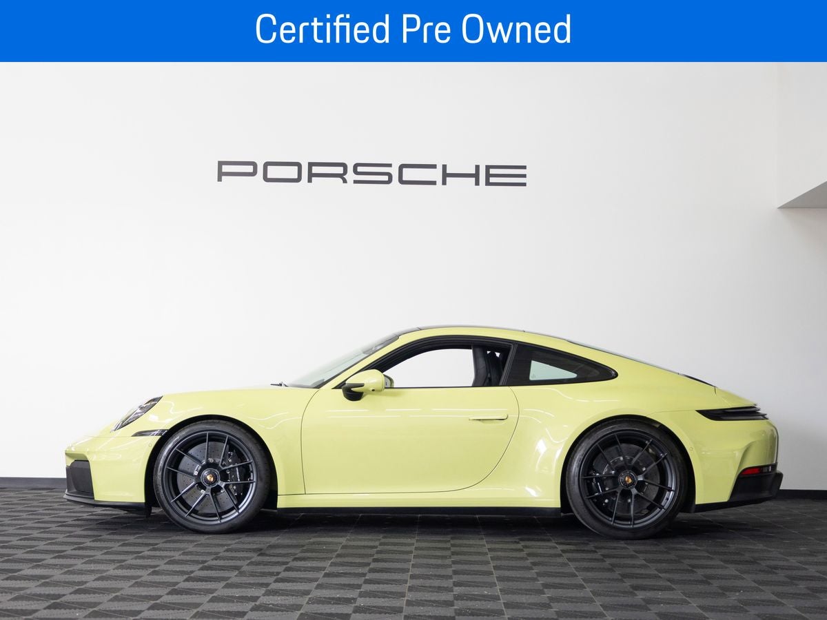 2025 Porsche 911 Carrera GTS